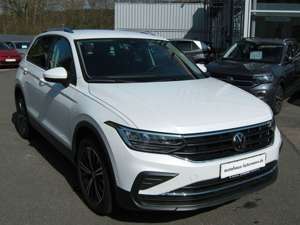 Volkswagen Tiguan 1.5 TSI DSG ACTIVE,LED,Navi,ACC,Rear View