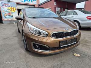 Kia Ceed / cee'd 1.0 T-GDI *Voll Ausstattung.3200Km.Scheckheft*