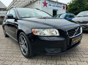 Volvo V50 D5 Momentum*AHK*Xenon*Schiebedach*Top Zustand