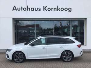 Skoda Octavia Combi 2.0 TDI DSG RS LED NAVI APP ACC AHK