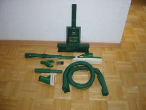 Vorwerk Polsterboy PB 411und Teppichfrischer Vorwerk 732 mit 2 x Bürsten Schlauch 1,6 M und Zubehör