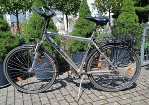 28" Alu-Trecking-Fahrrad, voll gefedert