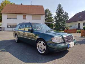 Mercedes-Benz E 36 AMG