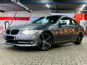 BMW 325 3er Coupe 3.0 LCI