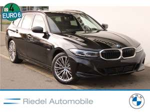 BMW 330 e Touring Hybrid*ACC*Facelift*adapLED*AHK*