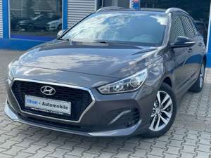 Hyundai i30 cw Passion*RCAM*PDC*KLIMA*SHZG*LENKHZG*TEMPO