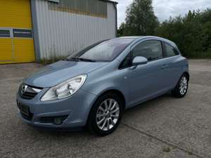 Opel Corsa Cosmo 1.2 !!! Steuerkette neu !!! Tüv 11/25 !!!