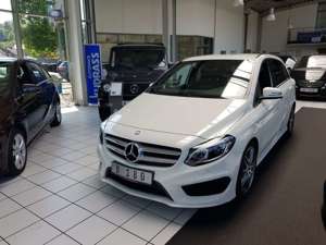 Mercedes-Benz B 180 AMG LED AUT PTS SHZ TOTWINKEL 1 HAND