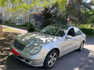 Mercedes-Benz E 240