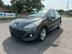 Peugeot 207 1,6 HDi Premium / Klima