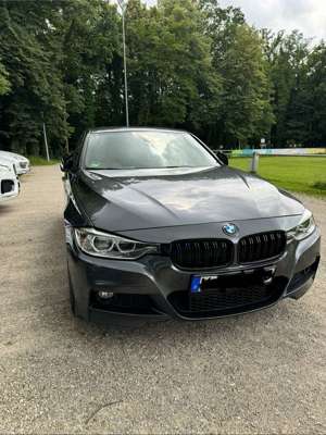 BMW 335 335i XDrive, Service Neu