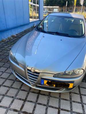 Alfa Romeo 147 1.9 JTD 8V M-Jet DPF AMICA