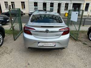 Opel Insignia Innovation 4x4 Scheckheft 8-fach bereif Bild 3
