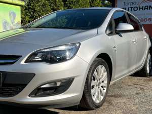 Opel Astra Active/TÜV/HU/NEU/SHK./AHK./SHZ./8 x Bereift.