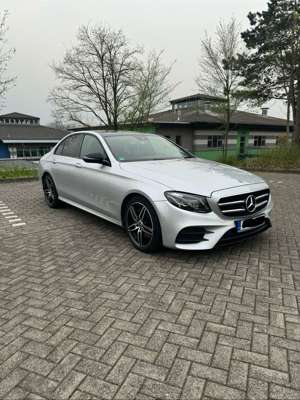 Mercedes-Benz E 300 d 9G-TRONIC AMG Line