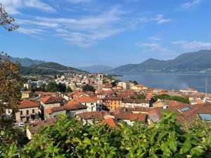 Ferienwohnung Wohnung 3 Zimmer Lago Maggiore Luino mit Pool Bild 2