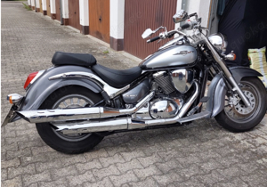 Suzuki Intruder VL800C nur 6560km  wegen Krankheit.TÜV NEU 26 Juni 2024