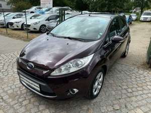 Ford Fiesta Titanium 1-Hand Scheckheft 8-fach bereift