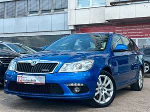 Skoda Octavia Combi RS *AUTOMATIK*1.HAND*SHZ*AHK*