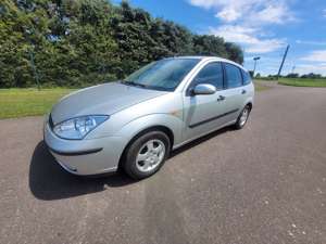 Ford Focus Tüv bei Kauf neu.