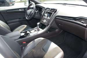 Ford Mondeo ST-Line Navi LED RFKam AluRäder 1Hd. Bild 5