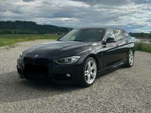 BMW 330 330d Touring Aut. Sport Line