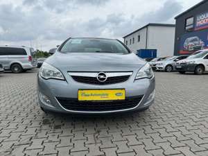 Opel Astra Edition/ Navi/Sitzheizung/PDC vorn + hinten