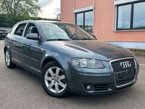 Audi A3 Sportback 1.6 FSI Ambition / 1.Hand / AHK