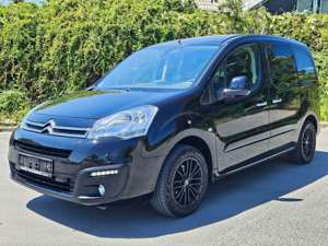 Citroen Berlingo Selection 1.Hand 8xReifen Tüv neu GuterZustand