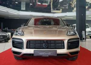 Porsche Cayenne E-Hybrid SportDesign ACC AHK Pano MwSt