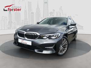 BMW 320 320d Tour. xDrive LuxuryLine AHK ACC PanoDach