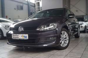 Volkswagen Golf VII Lim. Lounge BMT*NAVI*PDC*SD*