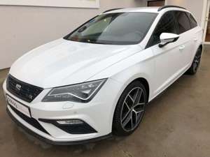 SEAT Leon ST 1.4 TSI ACT SS DSG FR Navi DAB PDC SHZ AHK