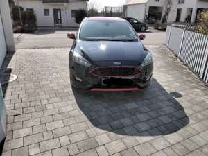 Ford Focus 1.5 EcoBoost Start-Stopp-System St-line