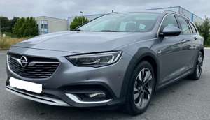 Opel Insignia Insignia Country T. 2.0 DI Turbo 4x4 Aut.*HEAD-UP+ Bild 1