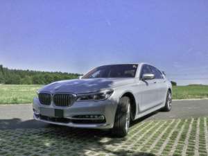 BMW 750 750i xDrive