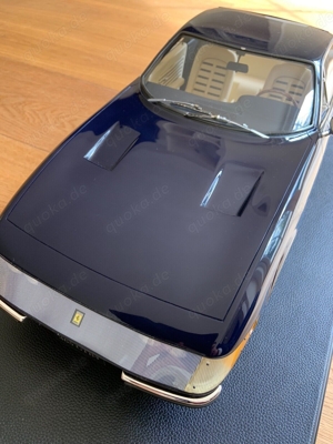 Amalgam Ferrari 365 GTB4 DAYTONA Scale 18 Model