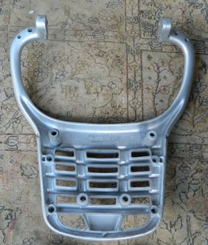 BMW F650 Gepäckträger Bild 2