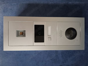 Goliath IP Video Türsprechanlage Fingerprint RFID mit AV-VTI10WV2 10-Zoll