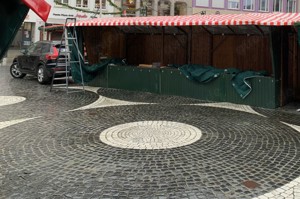 Für Weihnachtsmarkt - Verschlusstuch, Lichtergirlanden, feuerhemmende Planen, Seitenteile, usw.