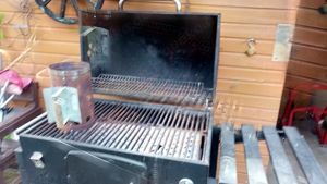 Holz - Kohle - Grill