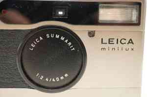 Leica Leitz Wetzlar MINILUX Titan Summarit 40mm 2.4 Tasche 100% Funktion