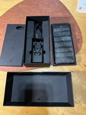 Motorola razr 40 ultra - 256GB - Viva Magenta (Ohne Simlock) (Dual SIM) Bild 5