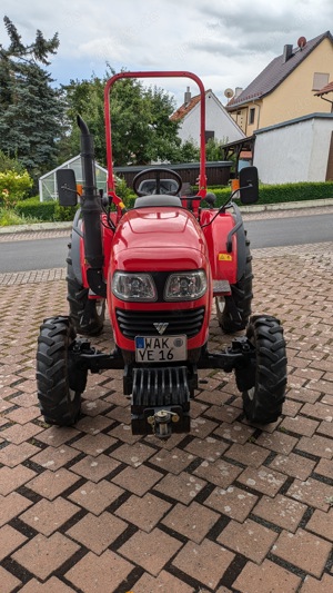 Allradtraktor Foton 254 mit 25 PS