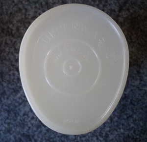 ORIGINAL TUPPERWARE Kanne   Kännchen   Behälter # 640-9, weiß, ca. 500 ml, Höhe ca. 15 cm, wie NEU Bild 3