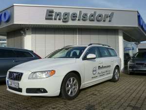 Volvo V70 V 70 Kombi Momentum Diesel Bild 2