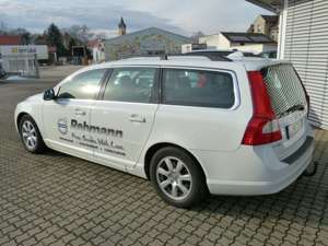 Volvo V70 V 70 Kombi Momentum Diesel Bild 4