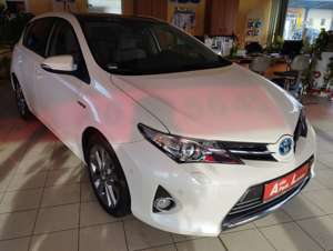 Toyota Auris Hybrid Executive-Bi-Xenon-Navi-Panorama.-