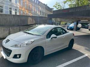 Peugeot 207 CC 120 VTi Active TOP, wenig km, Inspektion