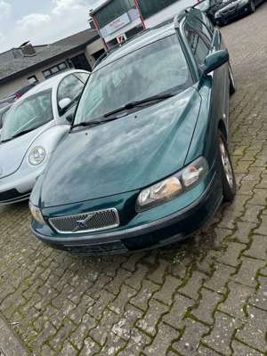 Volvo V70 2.4 (125kW)